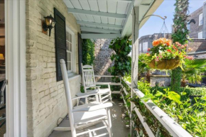 16 E Jones Carriage House